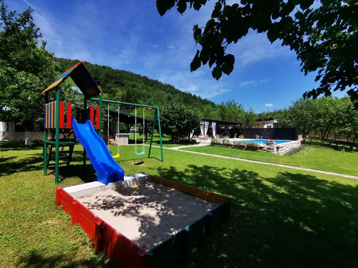 Casa de Férias Mila *